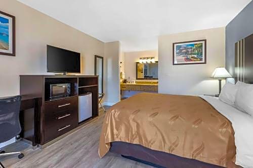 Quality Inn & Suites Huntington Beach