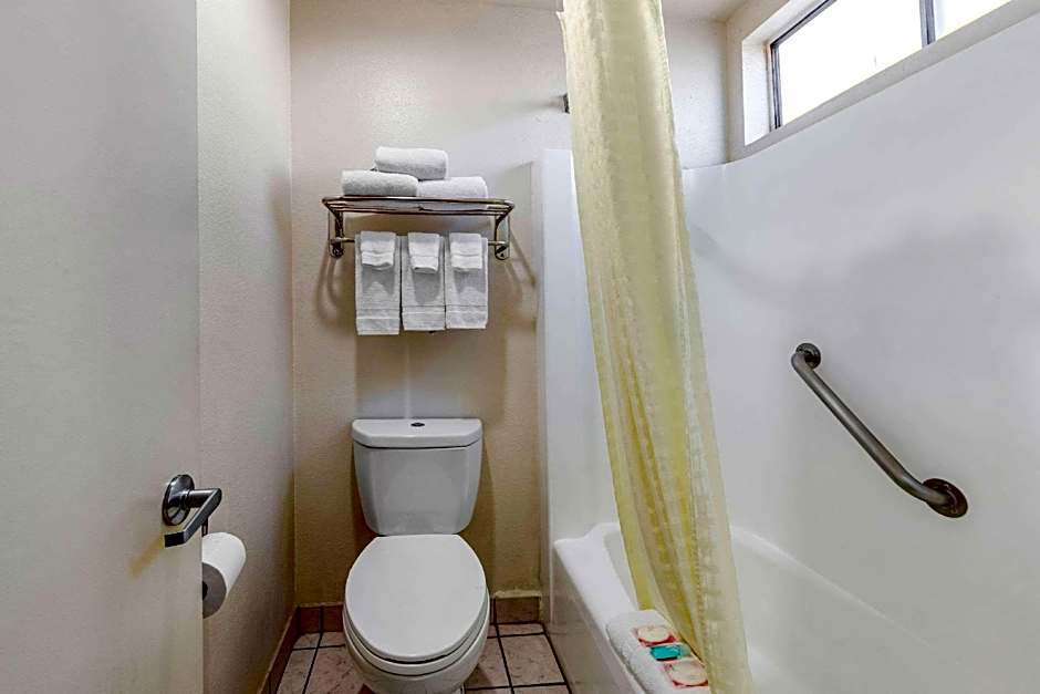 Econo Lodge On Historic Route 66