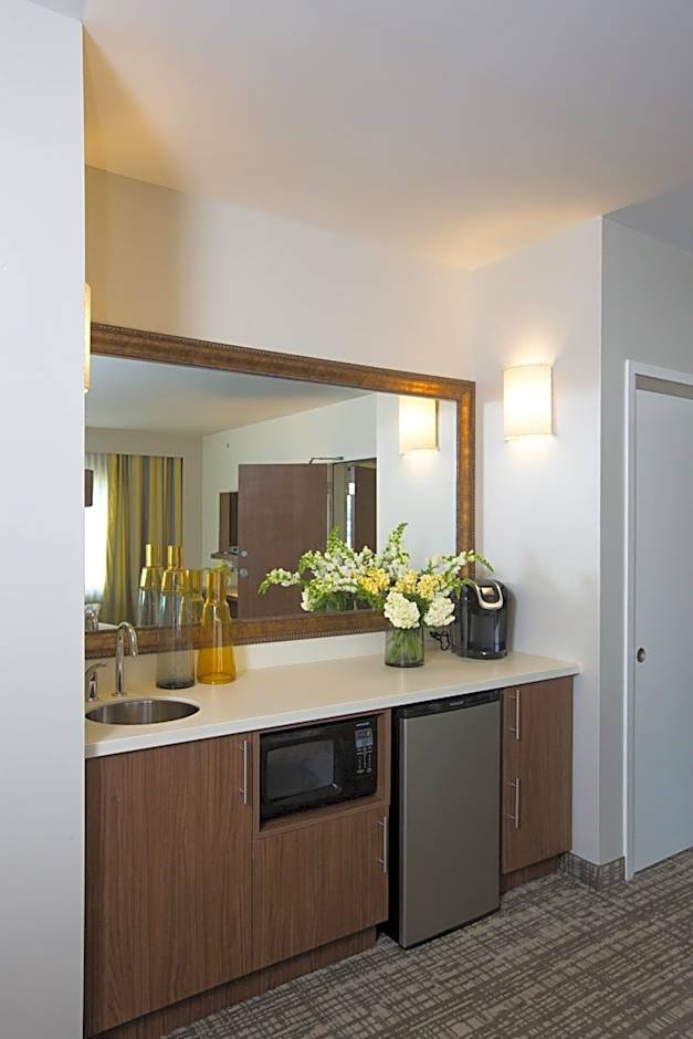 Courtyard by Marriott Philadelphia Springfield