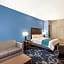 Baymont Inn & Suites Houston Hobby Airport