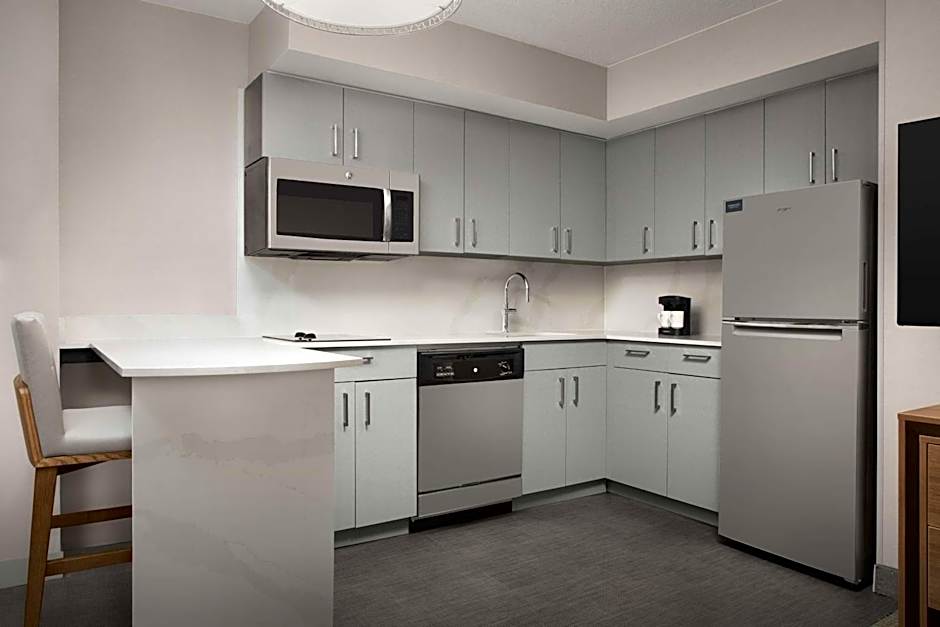 Homewood Suites By Hilton Alexandria
