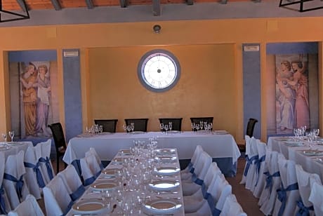 Hotel San Miguel del Valle Amblés - Alojamientos en EL FRESNO