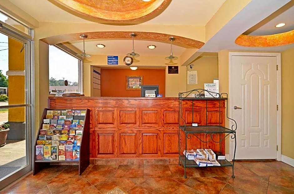 Americas Best Value Inn Alexandria