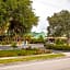 Super 8 by Wyndham North Palm Beach
