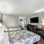 Motel 6 Chickasha, OK