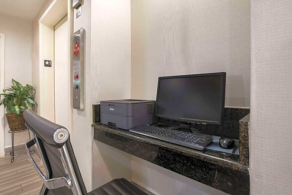 Quality Inn Atlanta Northlake