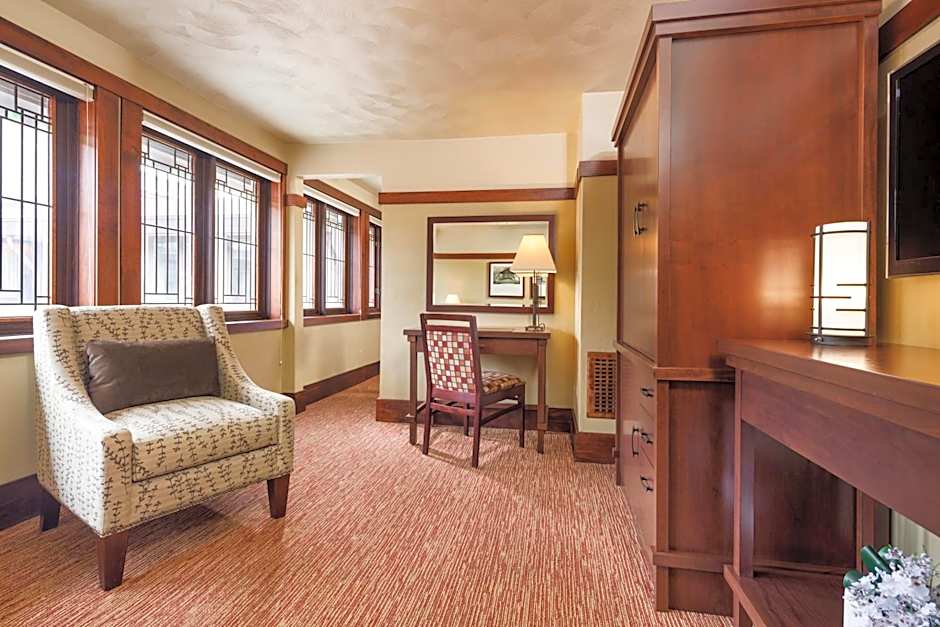 The Historic Park Inn Hotel