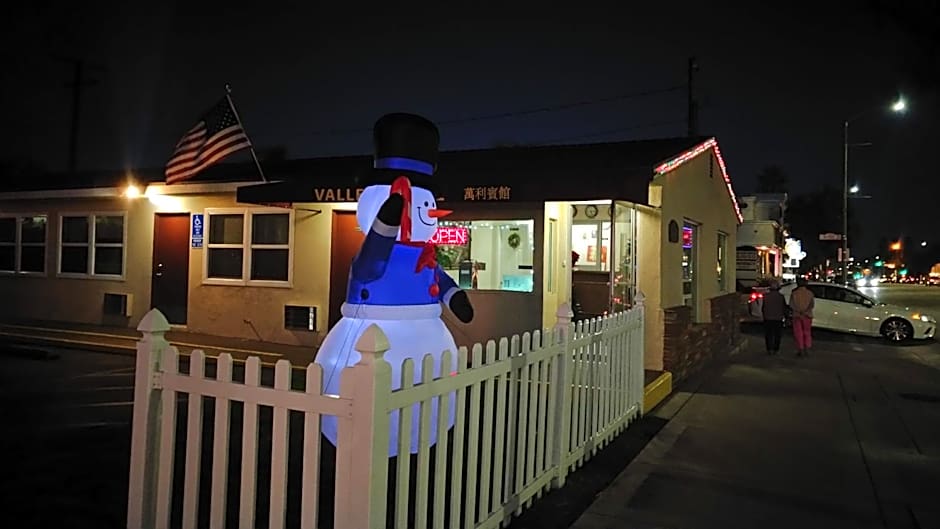 Valley Hotel