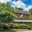 Stroudsmoor Country Inn
