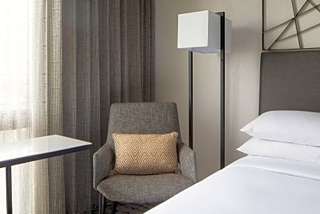 Concierge Room, Club Room, 1 King Bed with Sofa bed (1 King Bed and 1 Double Sofa Bed)