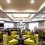 La Quinta Inn & Suites by Wyndham Atlanta Alpharetta