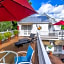 Seascape Tropical Inn