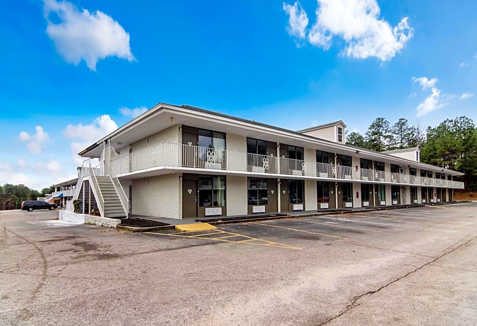 Lafayette Garden Inn Conference Center