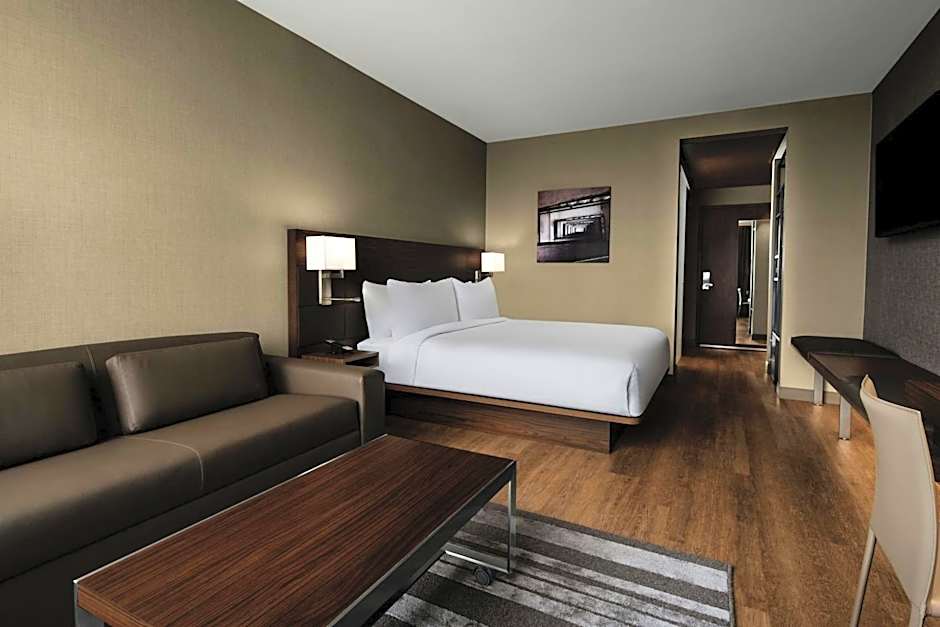 AC Hotel by Marriott Lansing University Area