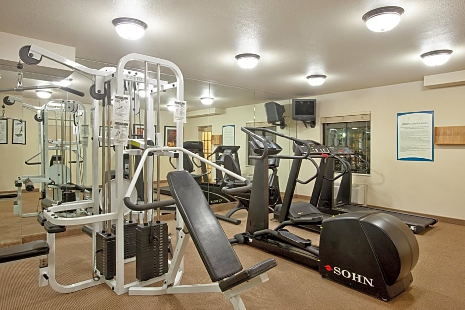 Staybridge Suites Lincolnshire