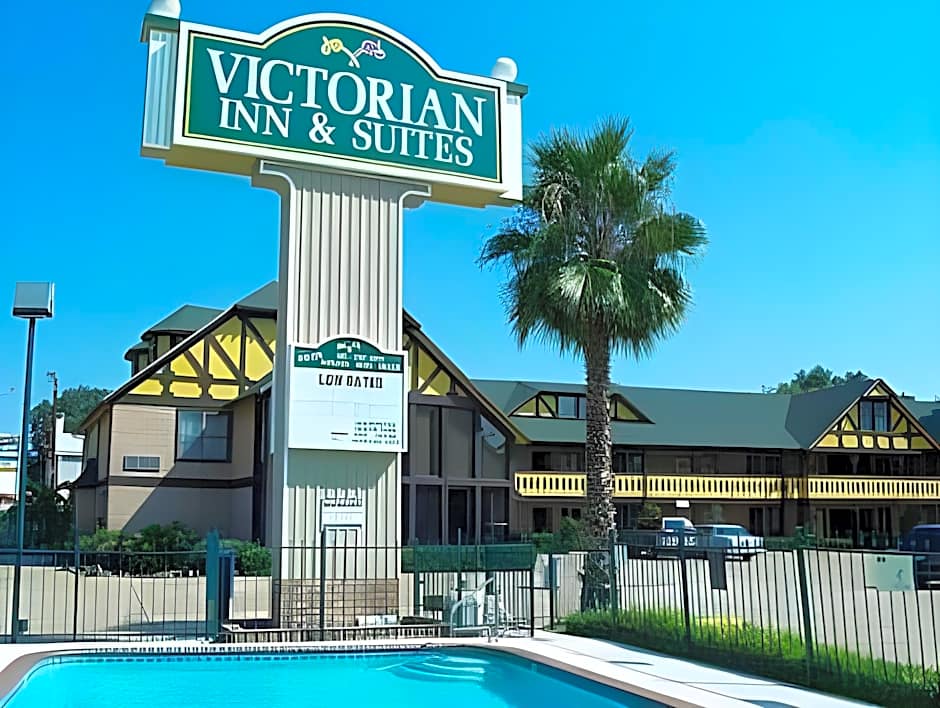 Victorian Inn & Suites