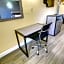 Econo Lodge at Military Circle