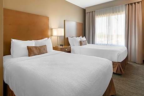 Queen Suite with Two Queen Beds - Disability Access