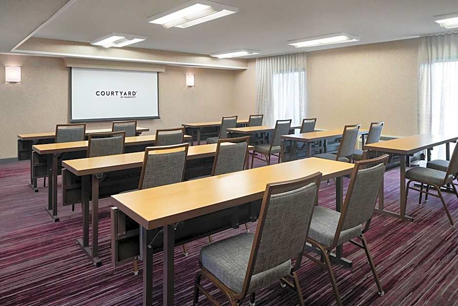 Courtyard by Marriott Fremont Silicon Valley