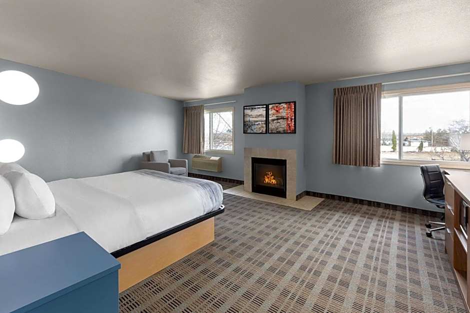 AmericInn by Wyndham Oscoda Near AuSable River
