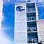 Beachside Hotel - Daytona Beach - NO POOL