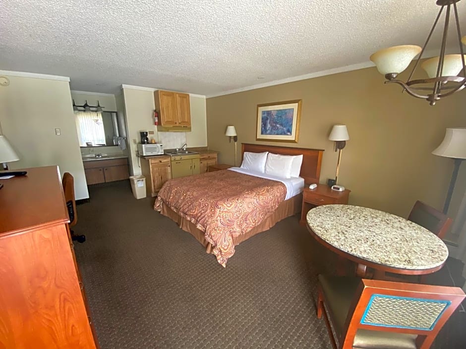 Snowshoe Motel