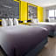 Super 8 by Wyndham Hazleton
