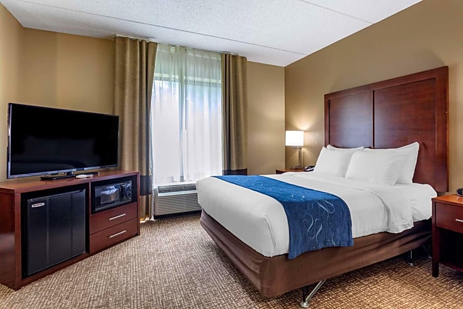 Comfort Suites Manchester