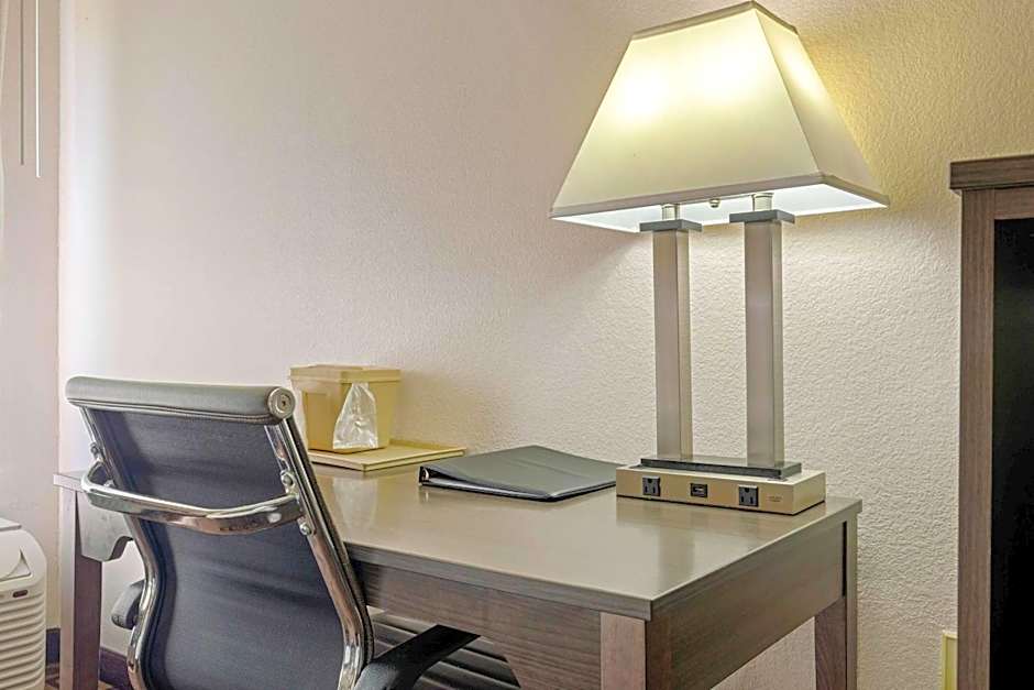 Quality Inn High Point - Archdale