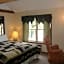 Sturbridge Country Inn