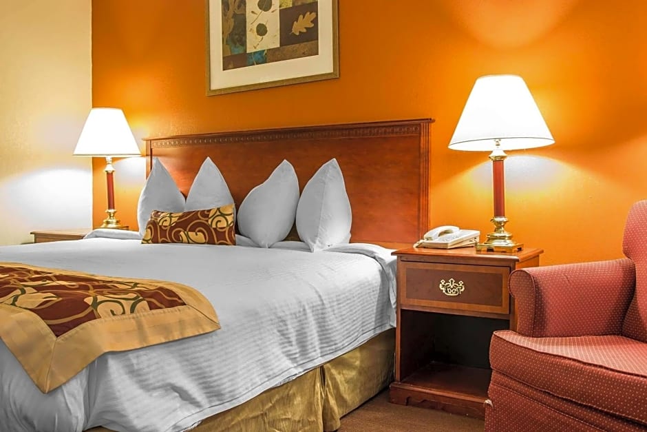 Rodeway Inn Muskegon