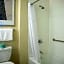 Hawthorn Suites by Wyndham Erie