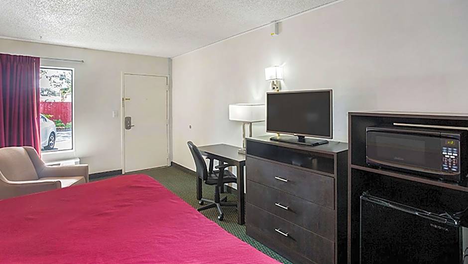 Magnuson Hotel Bradenton