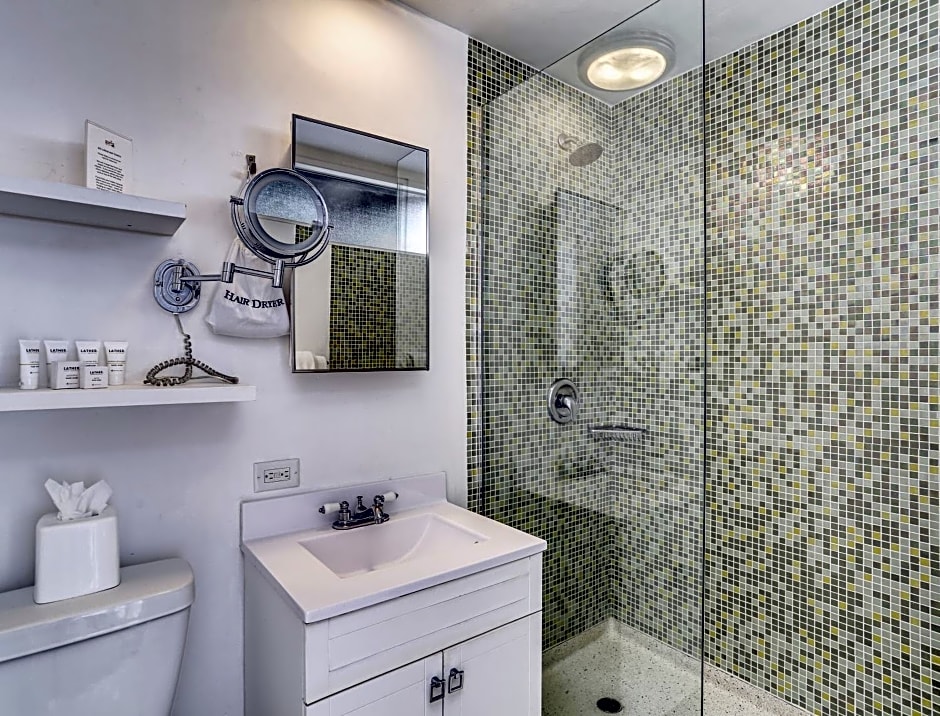 Del Marcos Hotel - Adults Only 21 & Up