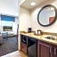 Hampton Inn By Hilton & Suites Rockland