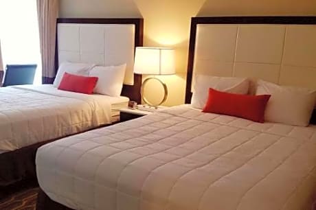 Queen Studio Suite with Two Queen Beds -  Non-Smoking