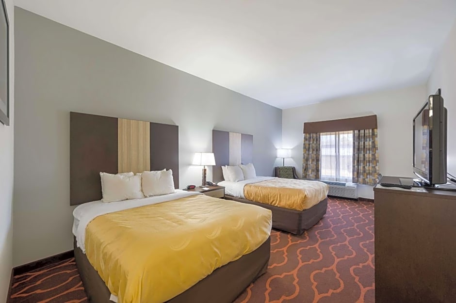 Quality Inn & Suites Huntsville Research Park Area