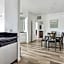 One Bedroom Remodeled Unit Central