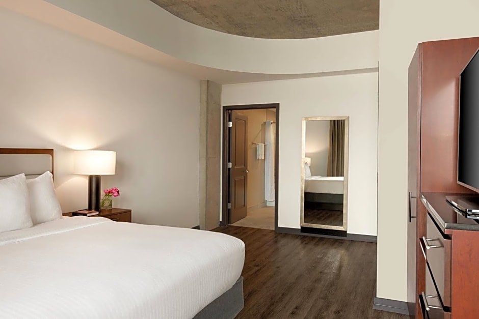 Twelve Midtown, Autograph Collection by Marriott