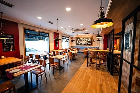 Hotel Isape - Alojamientos en ARCADE