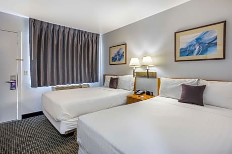 Double Room with Two Double Beds - Non-Smoking