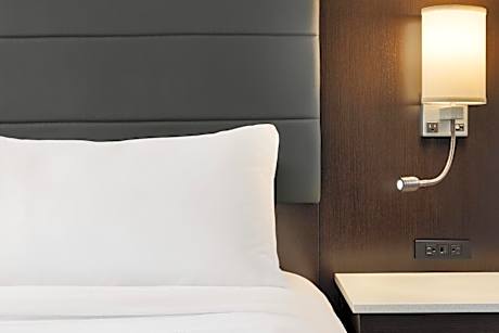 Standard Room with Two Queen Beds