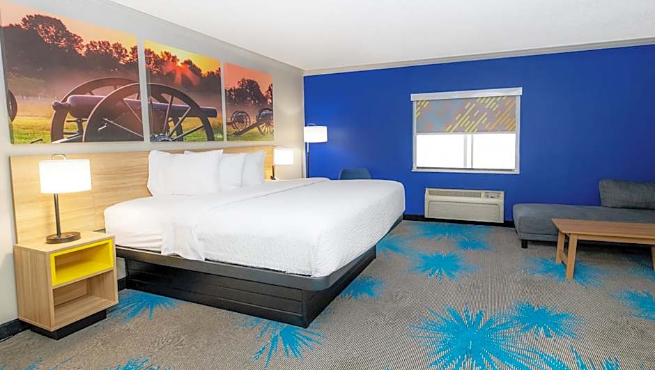 Days Inn by Wyndham Fort Smith