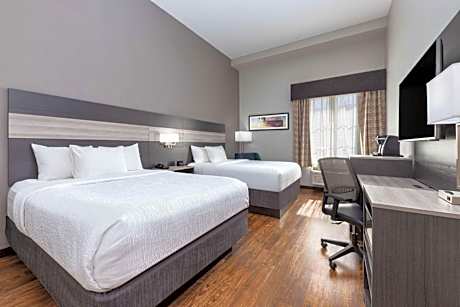 Queen Room with Two Queen Beds - Non-Smoking