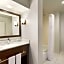 Hampton Inn By Hilton & Suites New Orleans-Convention Center