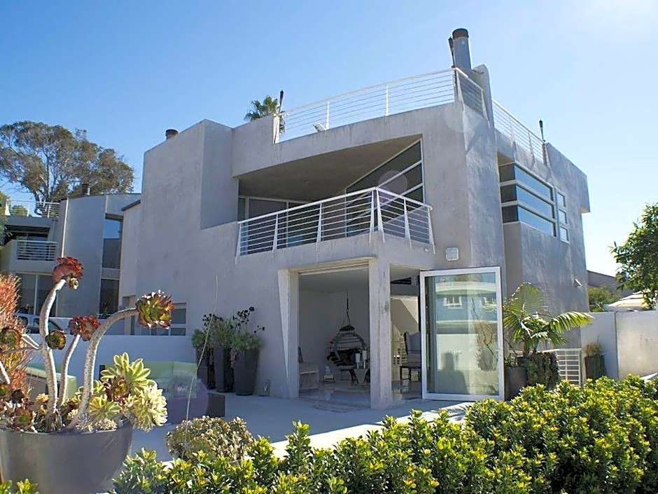 Modern Del Mar Beach Home
