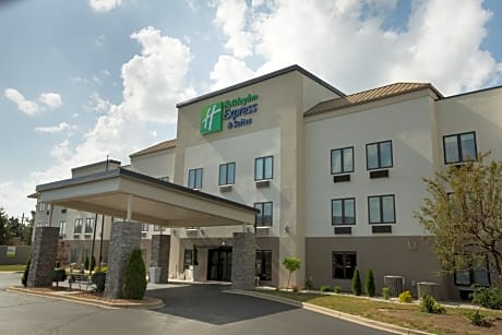 Holiday Inn Express Hotel & Suites Madison