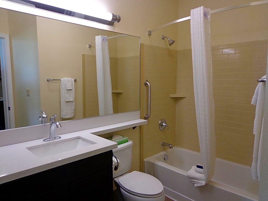 Candlewood Suites Odessa