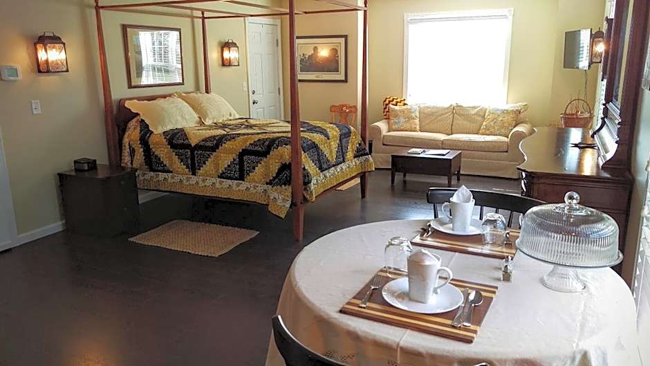 Hertzog Homestead Bed & Breakfast