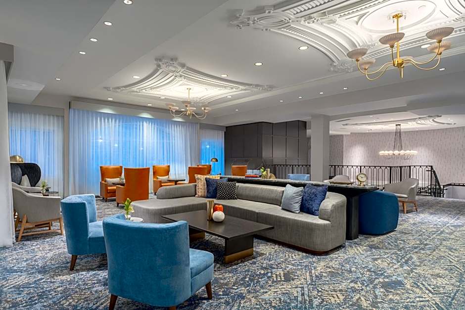 Hotel Commonwealth